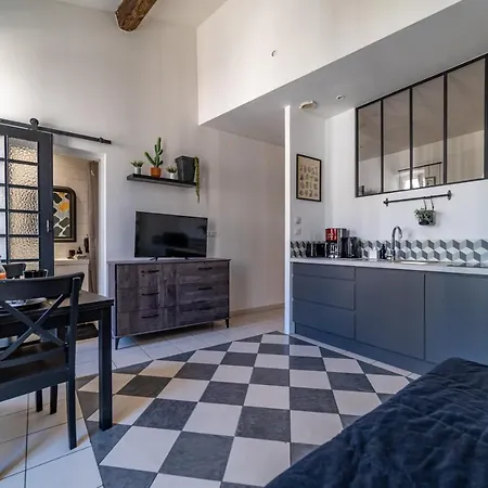 Les Temps Modernes - Nuit A Apartment Nimes